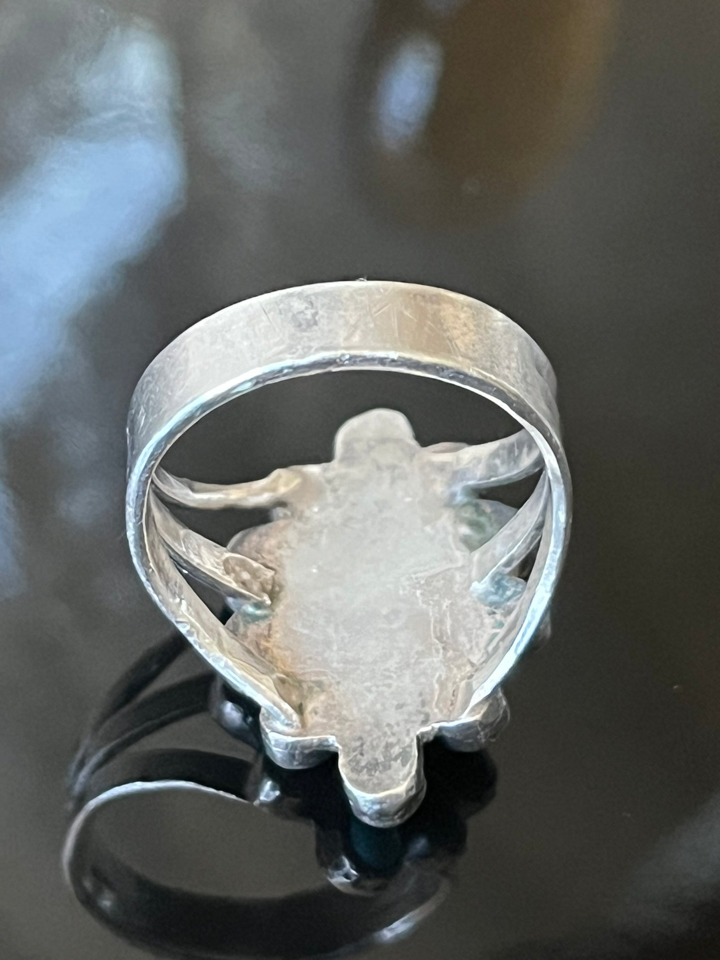 Early Navajo or Pueblo Cluster Ring