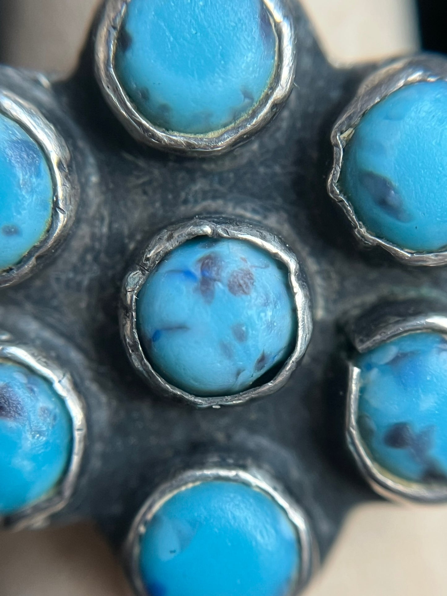 Early Navajo or Pueblo Hubbell Glass Ring