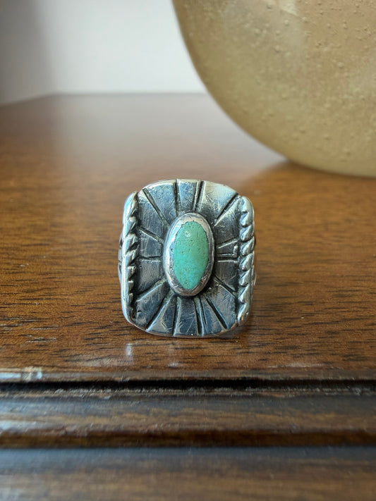 Early Navajo Ring with Small Turquoise