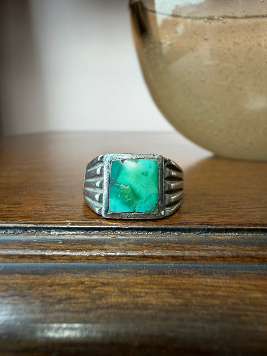Early Navajo Cast Ring