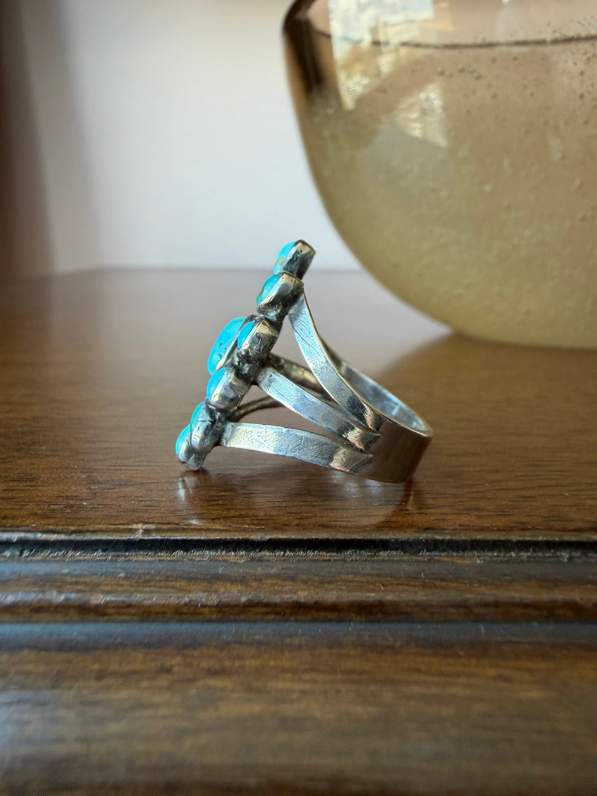 Early Navajo or Pueblo Cluster Ring
