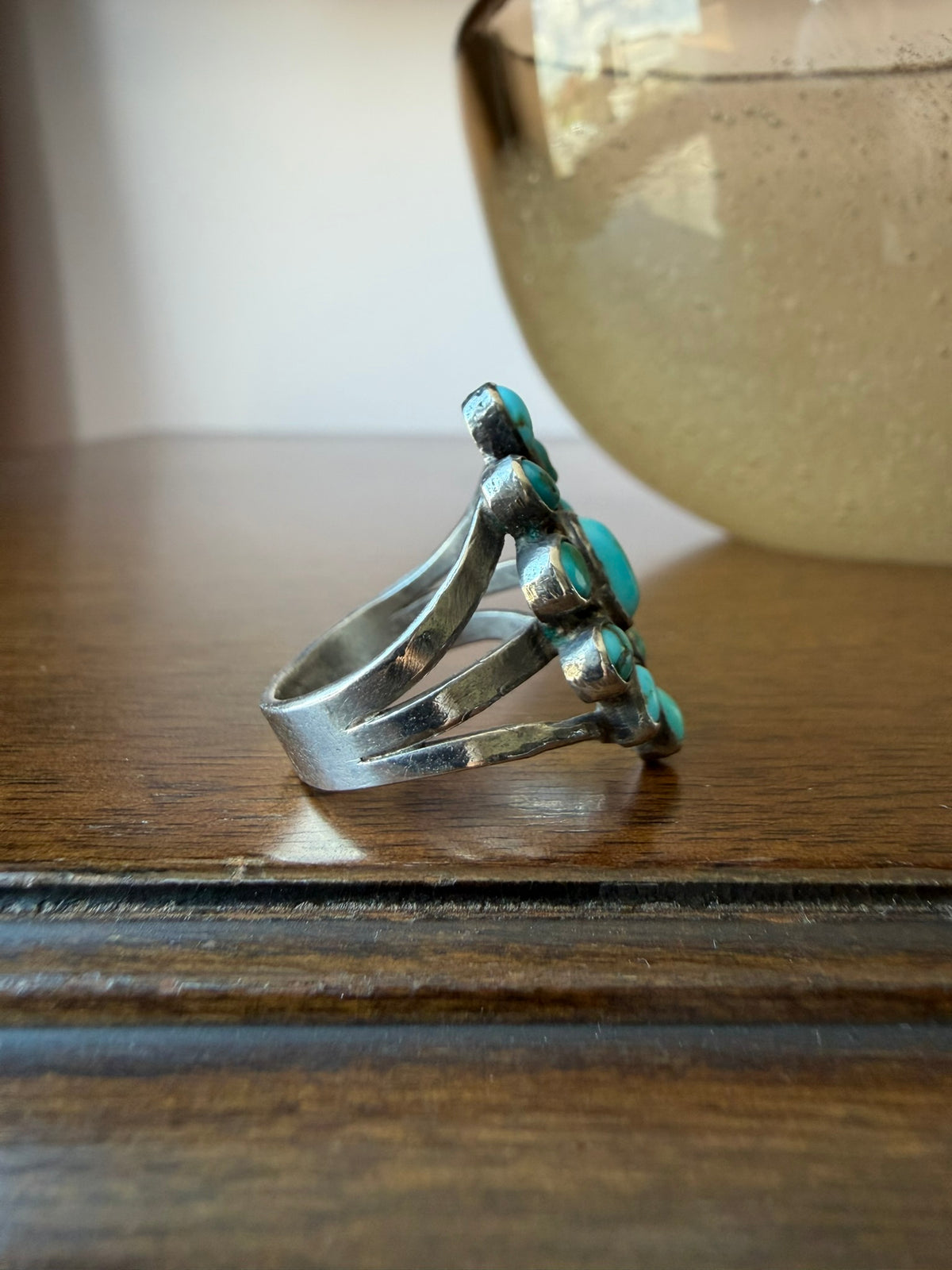 Early Navajo or Pueblo Cluster Ring