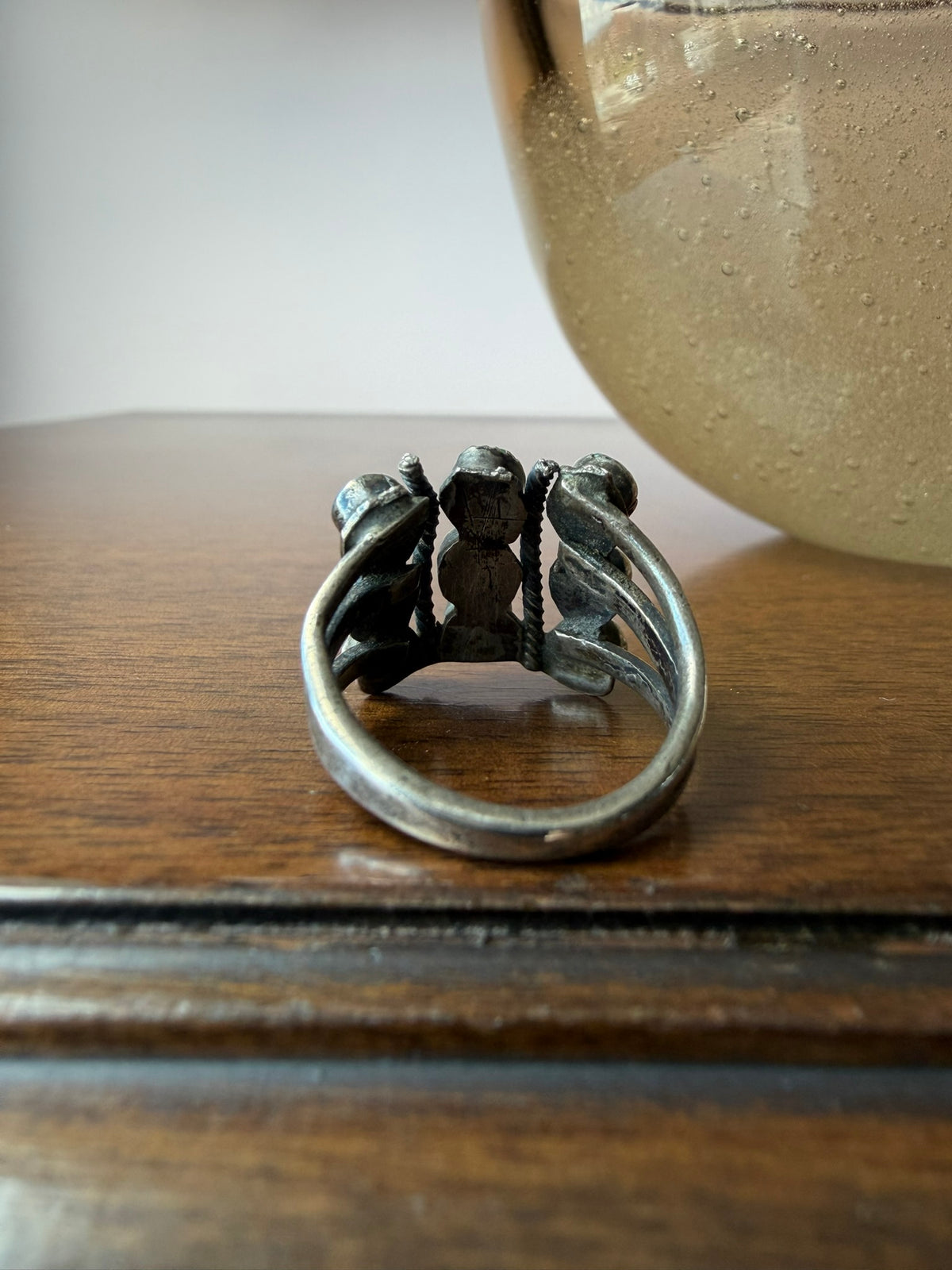 Very Early Navajo or Zuni Pueblo Turquoise 9-Stone Ring