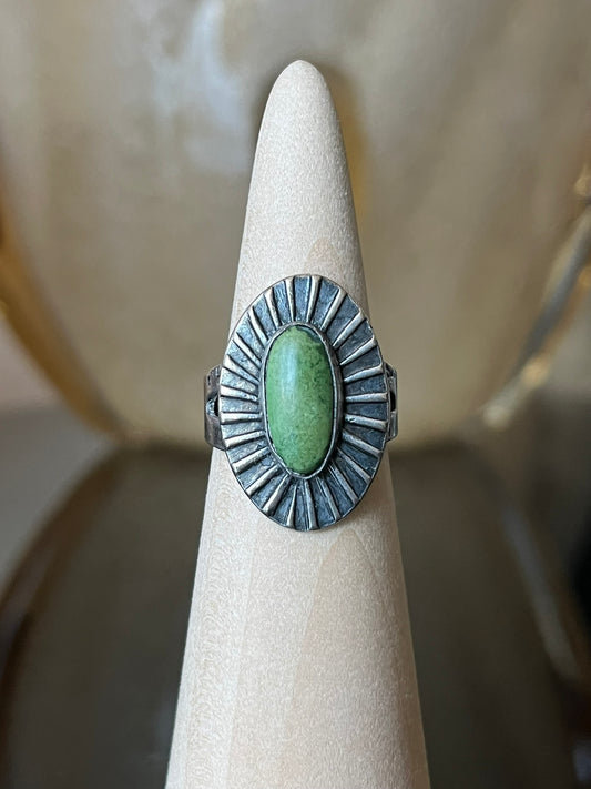 Early Navajo Ring with Chiseled Design